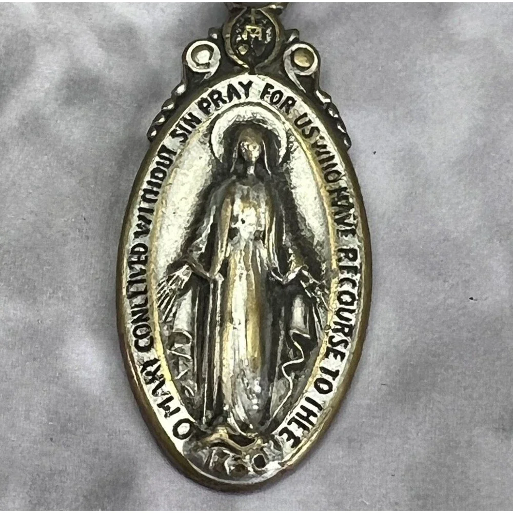 Virgin Mary Prayer Religious Catholic Christian Vintage Keychain Keyring